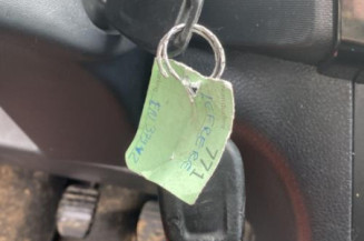 Bouton de warning DACIA LOGAN 2