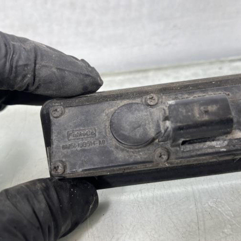 Bouton de coffre FORD MONDEO 3 Photo n°2