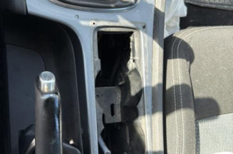 Bouton de coffre FORD MONDEO 3