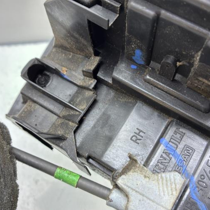 Serrure avant droit NISSAN JUKE 1 Photo n°6