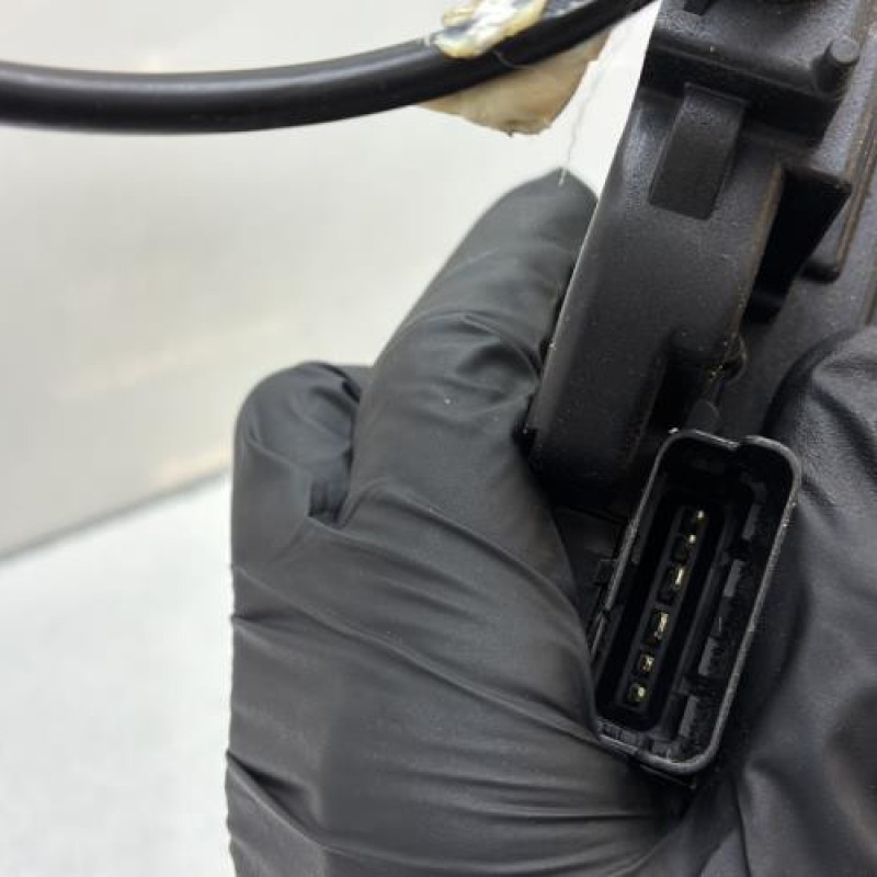 Serrure avant gauche NISSAN JUKE 1 Photo n°6