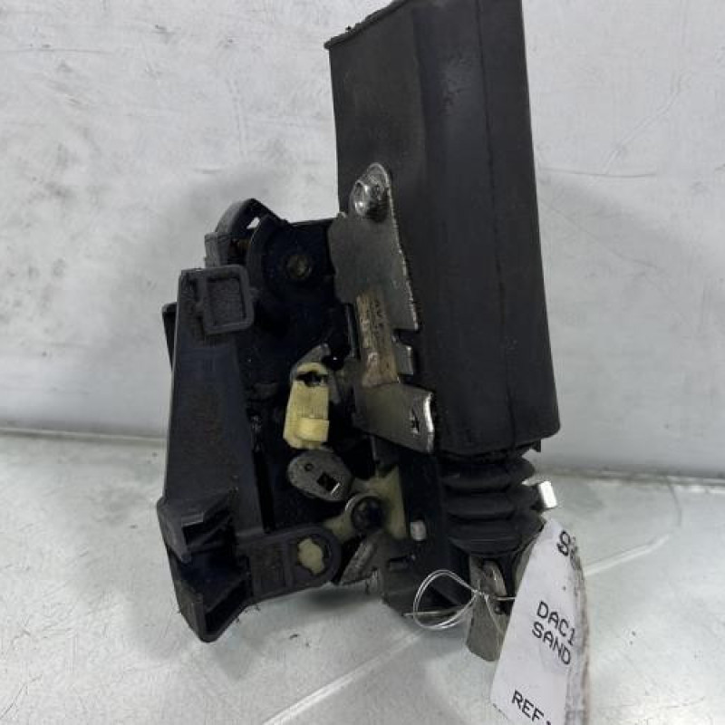 Serrure avant gauche DACIA SANDERO 1 Photo n°3