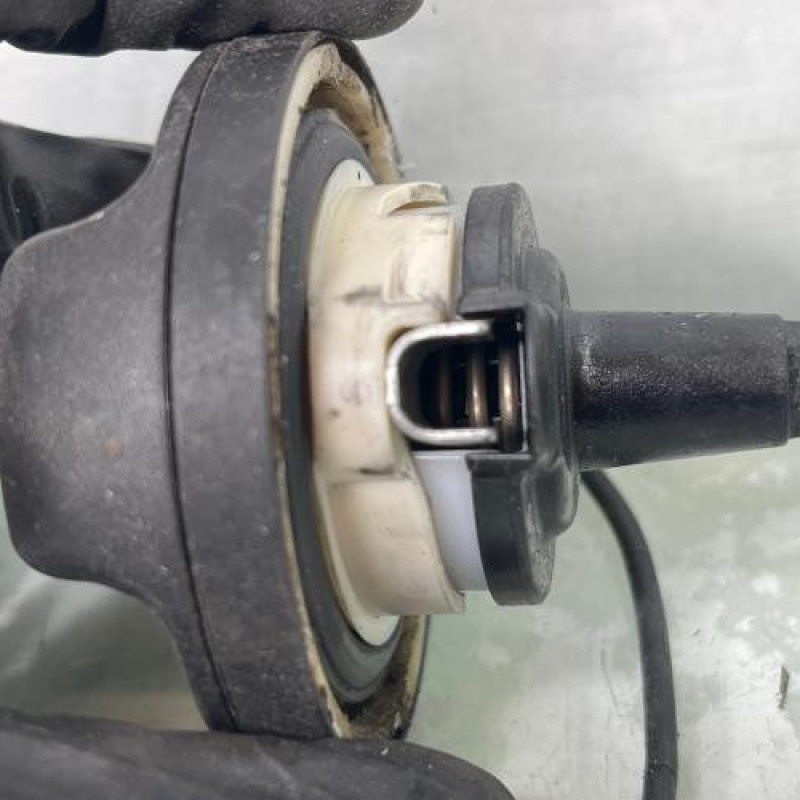 Bouchon de carburant BMW SERIE 2 F22 Photo n°3