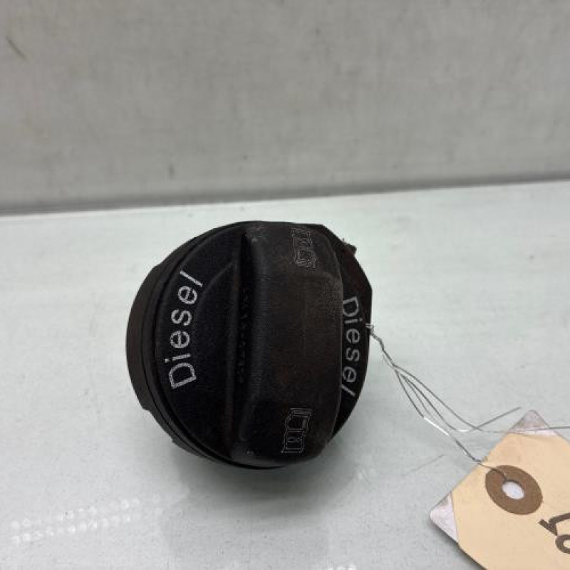 Bouchon de carburant VOLKSWAGEN GOLF PLUS Photo n°1