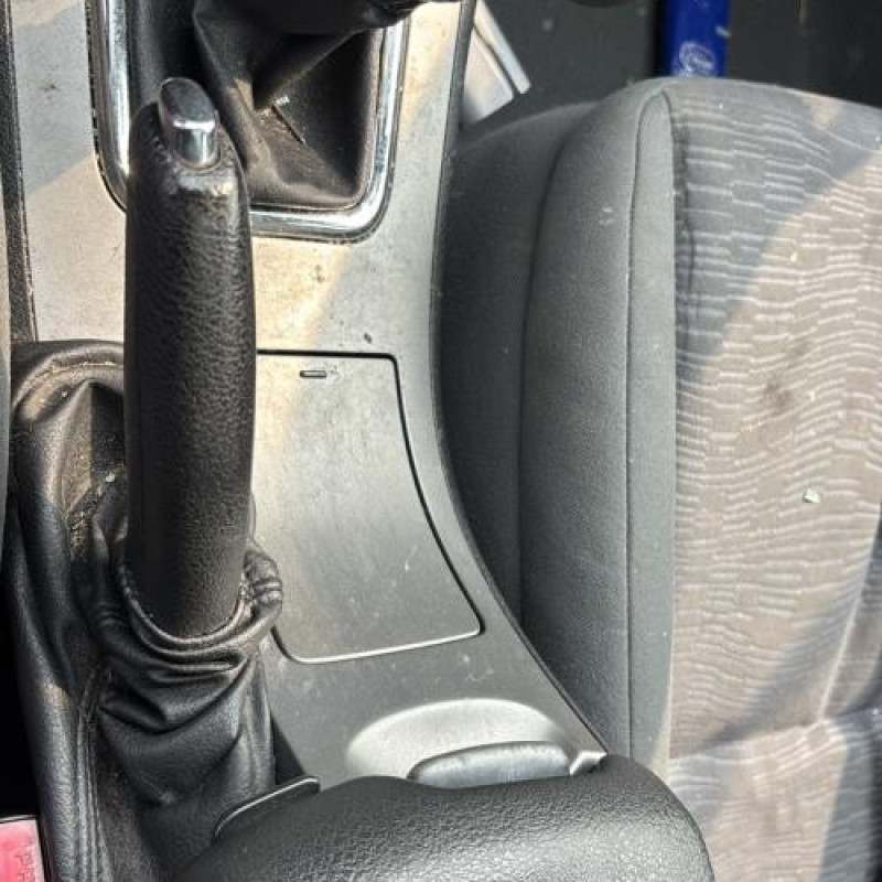 Serrure de coffre PEUGEOT 407 Photo n°19