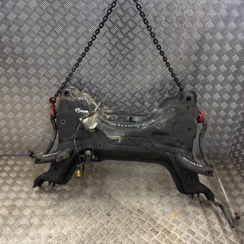 Berceau avant PEUGEOT 3008 1 Photo n°1