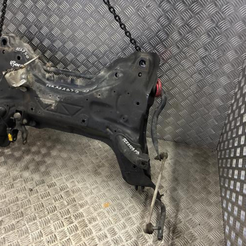 Berceau avant PEUGEOT 3008 1 Photo n°3