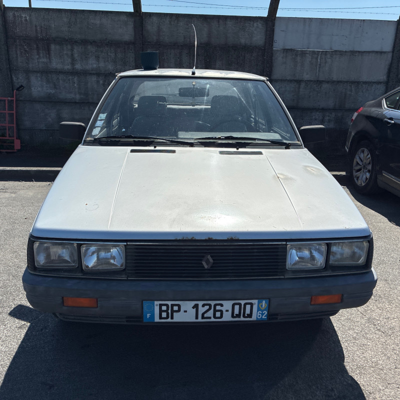 RENAULT R11 1.4 - 8V Photo n°16