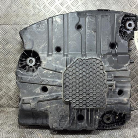 Reservoir AdBlue PEUGEOT 208 1