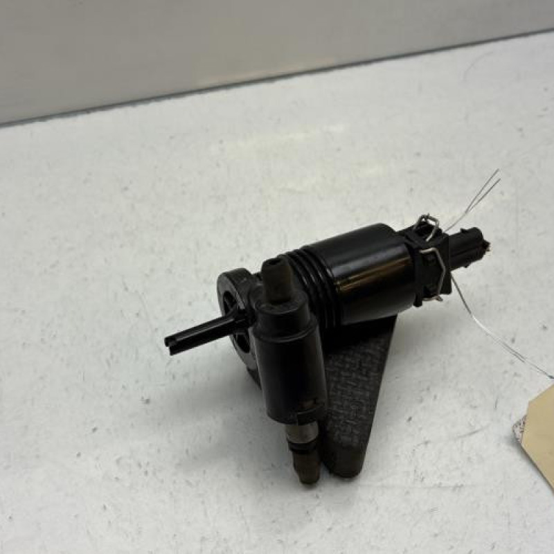 Pompe lave glace avant NISSAN NOTE 1 Photo n°1