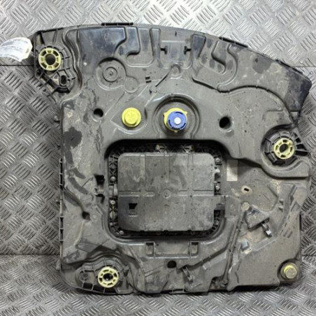 Reservoir AdBlue PEUGEOT 208 1 Photo n°1