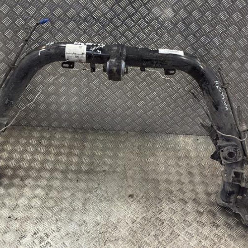 Essieu arriere RENAULT TWINGO 3 Photo n°1