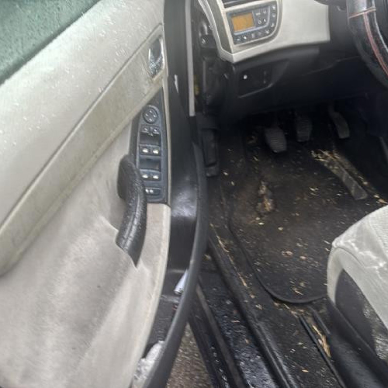 Serrure arriere gauche CITROEN C4 PICASSO 1 Photo n°15