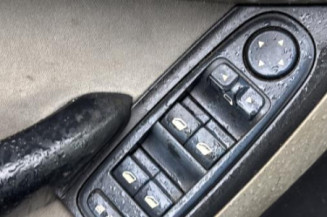 Serrure arriere gauche CITROEN C4 PICASSO 1