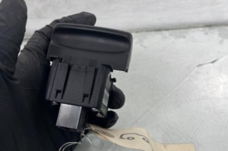 Poignee electrique frein a main PEUGEOT 3008 1