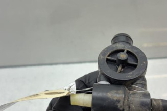 Pompe lave glace avant NISSAN JUKE 1