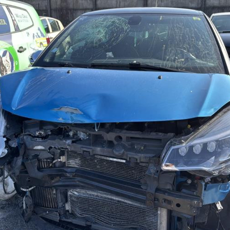 Porte avant droit CITROEN DS3 Photo n°11