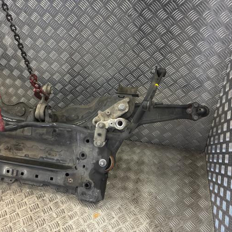 Berceau avant PEUGEOT 5008 2 Photo n°3