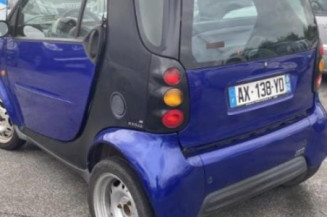 Feu arriere stop central SMART CITY