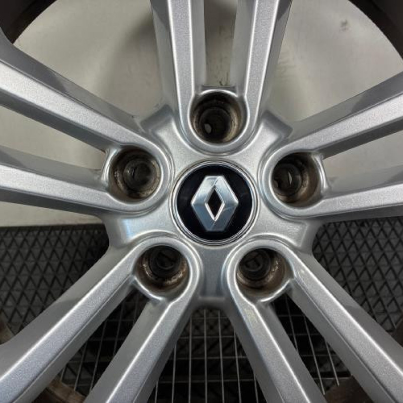Jante RENAULT GRAND SCENIC 4 Photo n°1