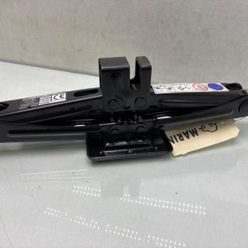 Cric FORD KA 2 Photo n°2