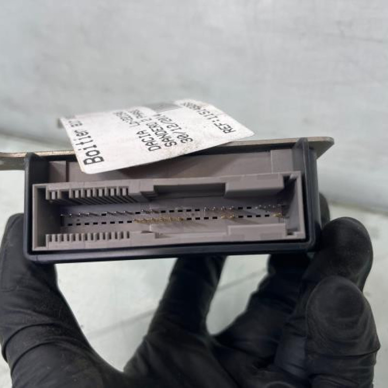 Boitier air bag DACIA SANDERO 2 Photo n°3