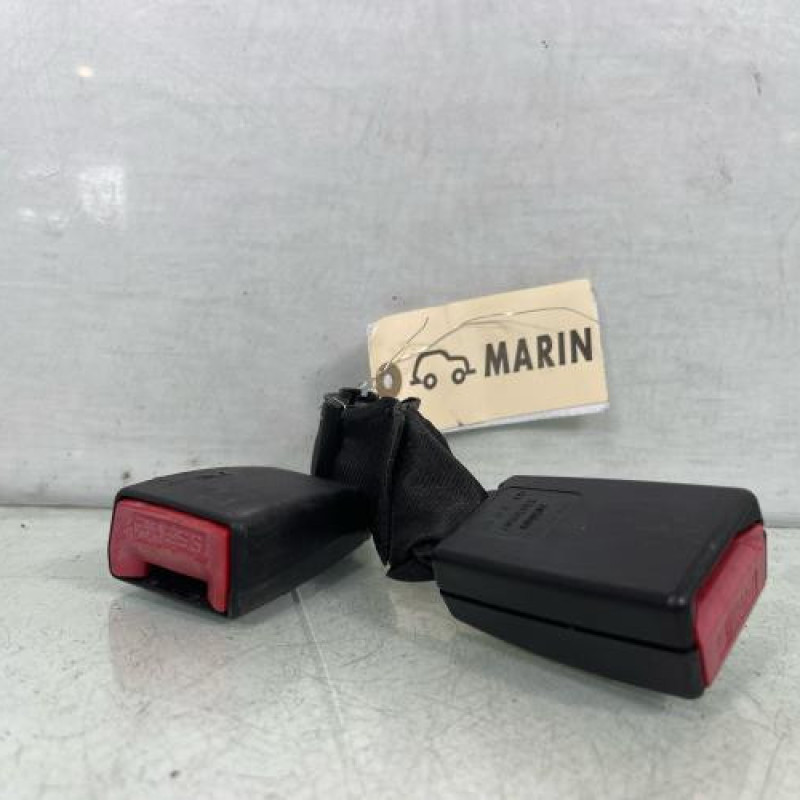 Attache ceinture arriere droit RENAULT MODUS Photo n°1