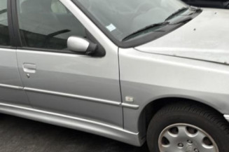 Antenne PEUGEOT 306