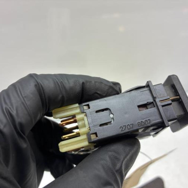 Bouton de warning PEUGEOT 405 Photo n°3