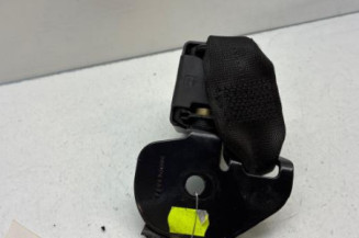 Attache ceinture arriere droit RENAULT CLIO 2 CAMPUS