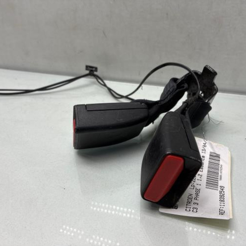 Attache ceinture arriere droit CITROEN C3 3 Photo n°1