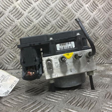 Bloc ABS (freins anti-blocage) OPEL CORSA D Photo n°1