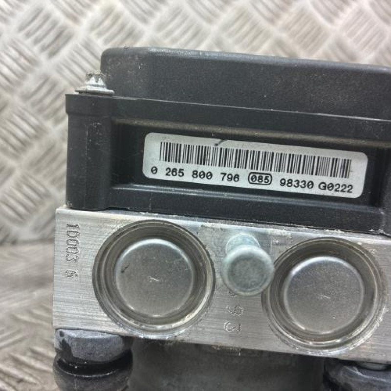 Bloc ABS (freins anti-blocage) OPEL CORSA D Photo n°3