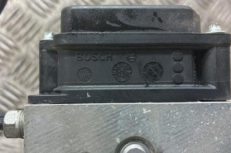 Bloc ABS (freins anti-blocage) OPEL CORSA D