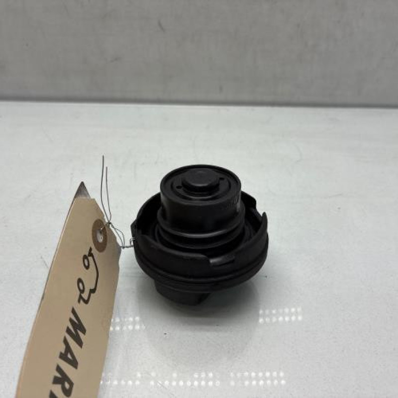 Bouchon de carburant VOLKSWAGEN GOLF 6 Photo n°3