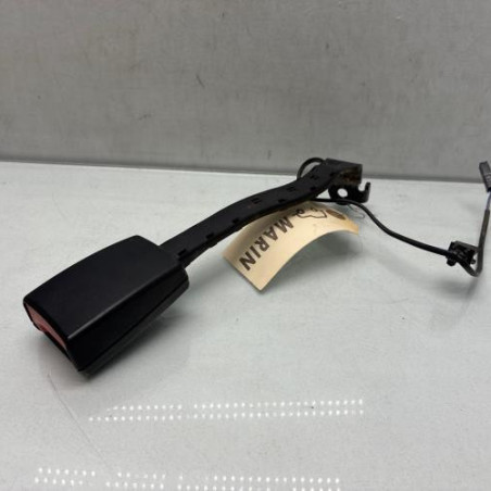 Attache ceinture avant gauche VOLKSWAGEN GOLF 6 Photo n°1