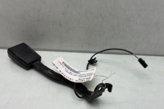 Attache ceinture avant gauche VOLKSWAGEN GOLF 6