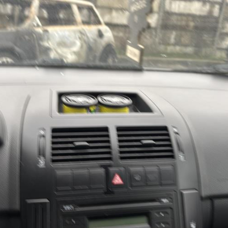 Plage arriere VOLKSWAGEN POLO 4 Photo n°18