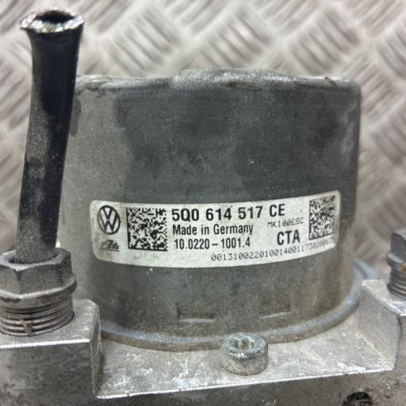 Bloc ABS (freins anti-blocage) AUDI Q2 Photo n°3