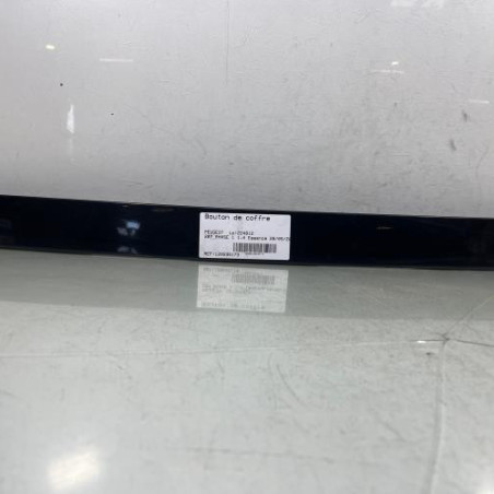 Bouton de coffre PEUGEOT 207