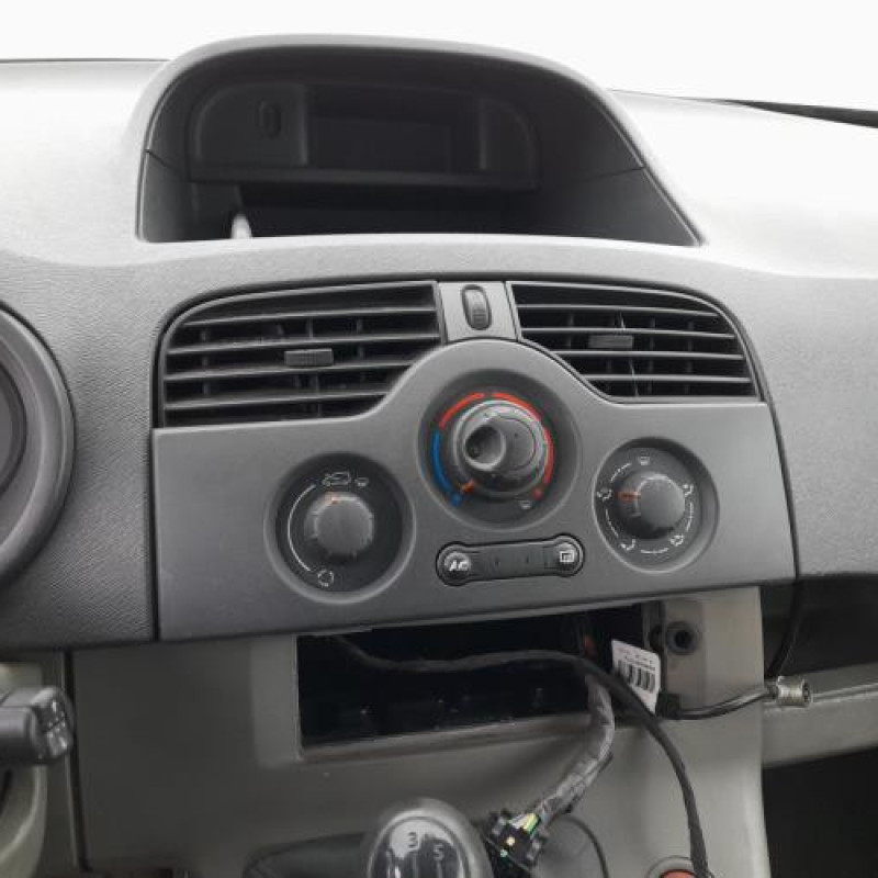 Arret de porte avant droit RENAULT KANGOO 2 Photo n°12