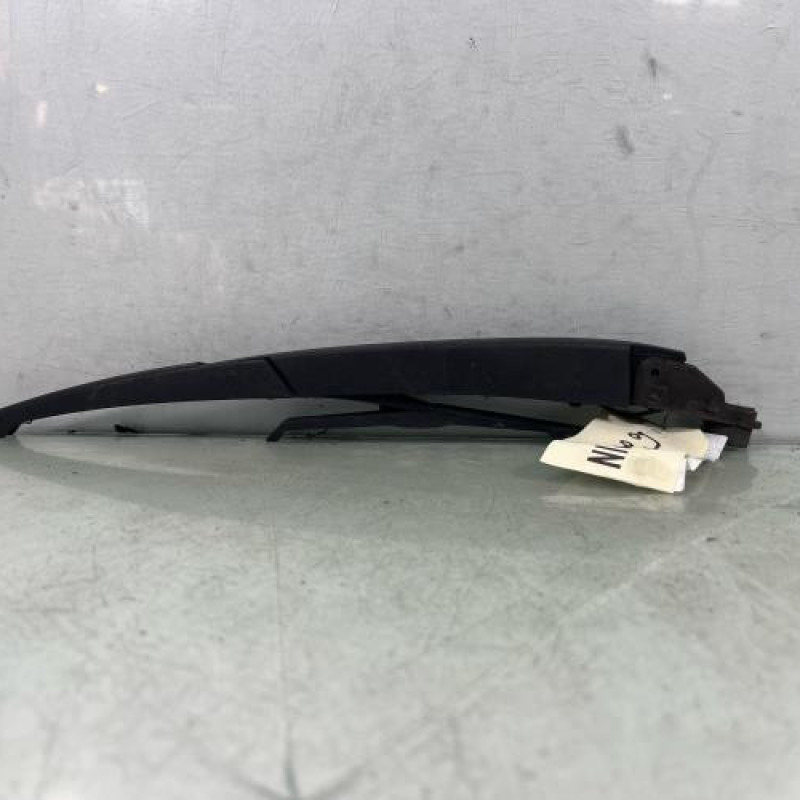 Bras essuie glace arriere DACIA SANDERO 2 Photo n°1