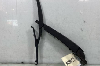 Bras essuie glace arriere DACIA SANDERO 2