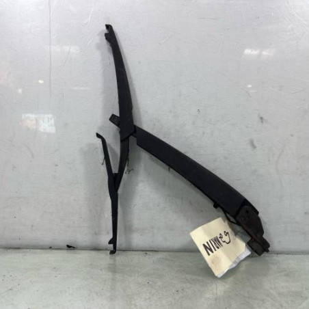 Bras essuie glace arriere DACIA SANDERO 2