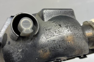 Anti brouillard arriere PEUGEOT 208 1