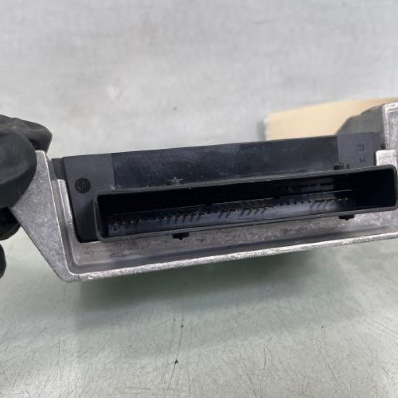 Boitier air bag RENAULT MASTER 3 Photo n°3