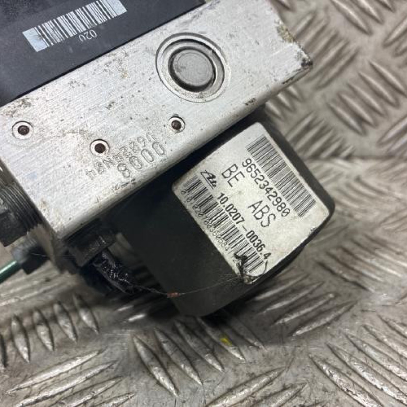 Bloc ABS (freins anti-blocage) PEUGEOT 206 Photo n°3