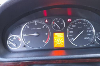 Bouton de coffre PEUGEOT 407