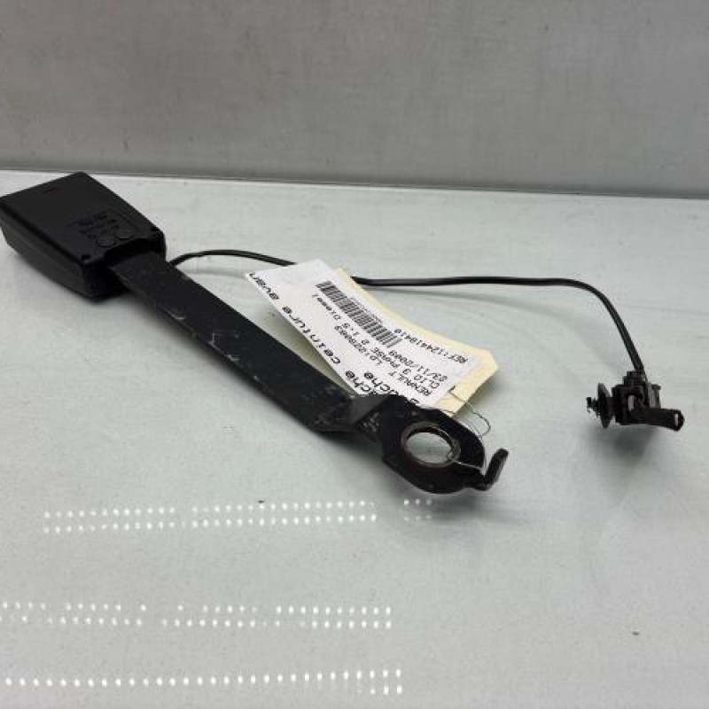 Attache ceinture avant gauche RENAULT CLIO 3 Photo n°3