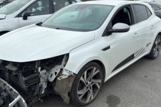 RENAULT MEGANE 4 PHASE 1 1.6i - 16V TURBO TCE 205 Photo n°1